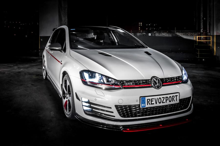 Volkswagen Golf GTi Razor 7 by RevoZport '2013